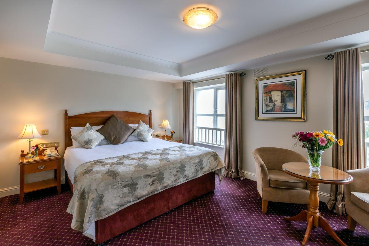 The Newgrange Hotel Navan Kültér fotó