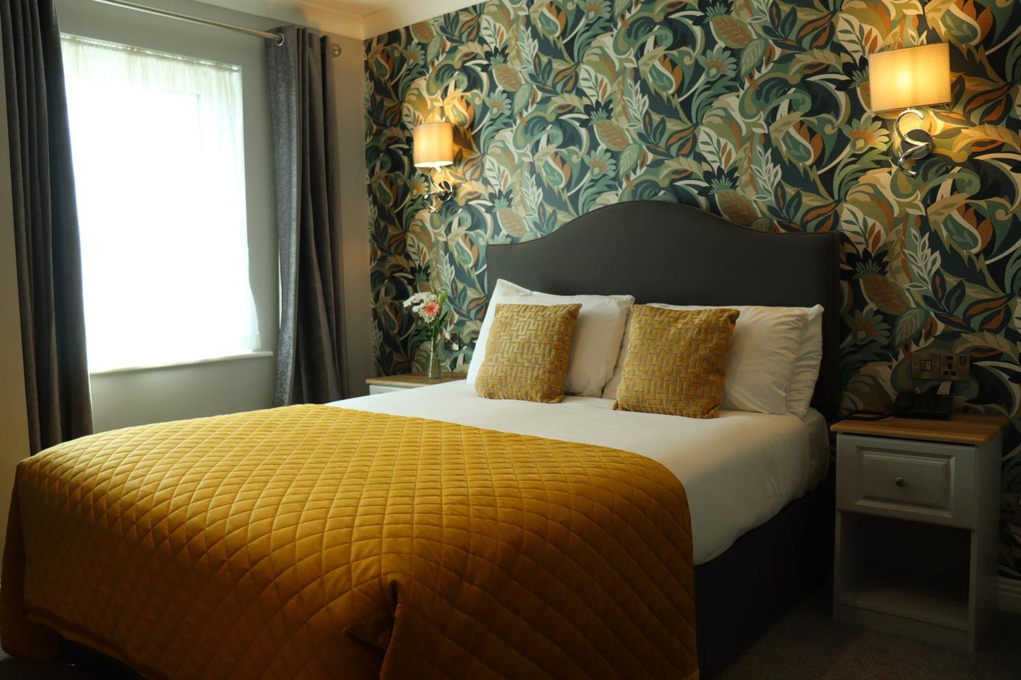 The Newgrange Hotel Navan Kültér fotó