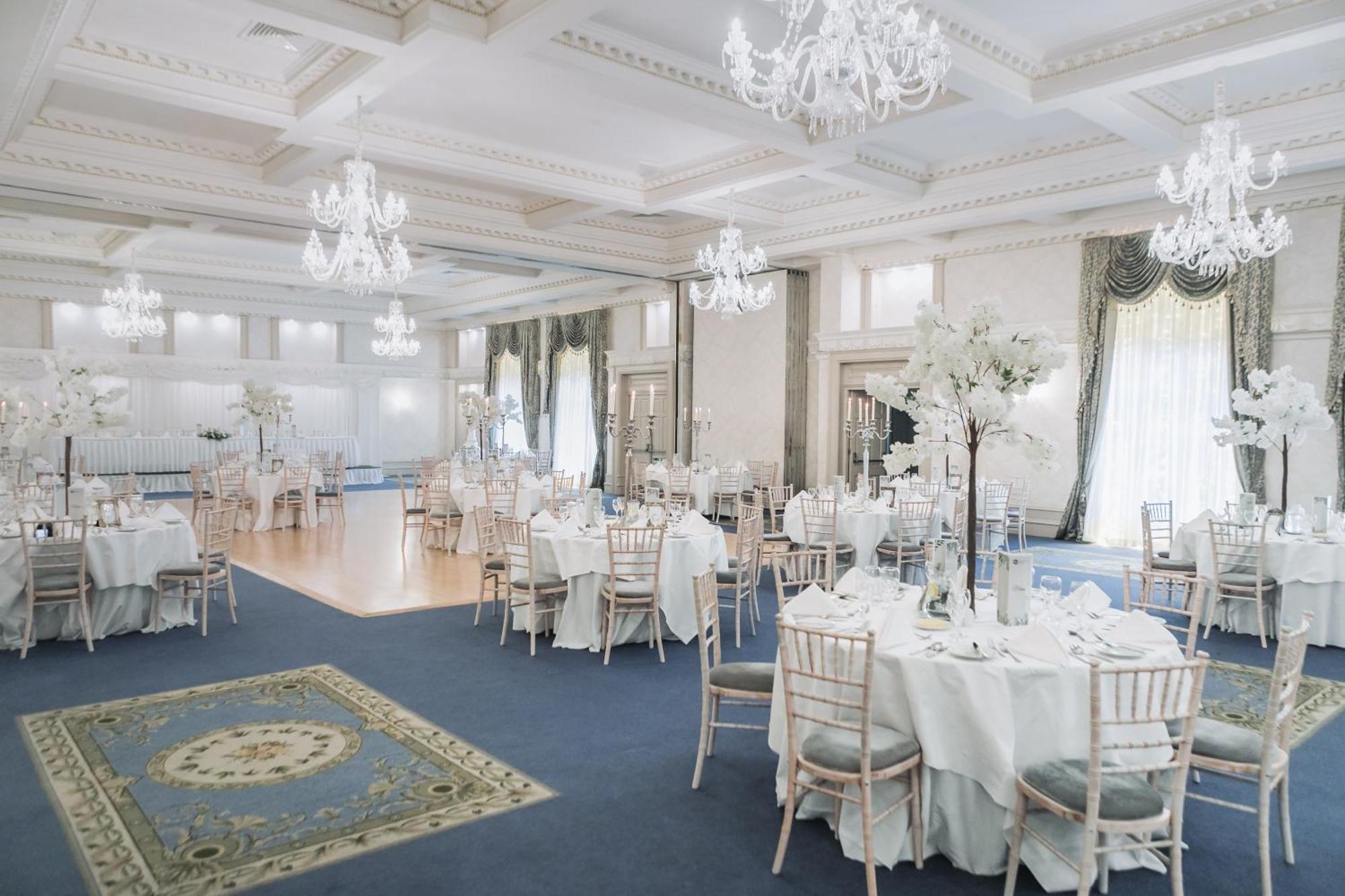 The Newgrange Hotel Navan Kültér fotó